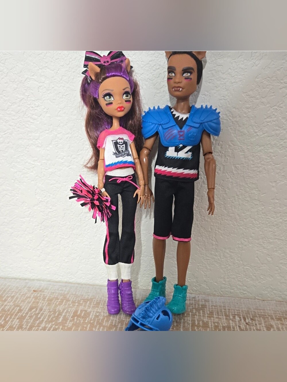 Monster Hogh Clawdeen Wolf And Clawd Wolf